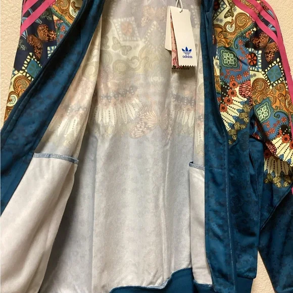 Adidas X Farm Rio Brazil jacket Borbomix Butterfly limited edition - Picture 6 of 16